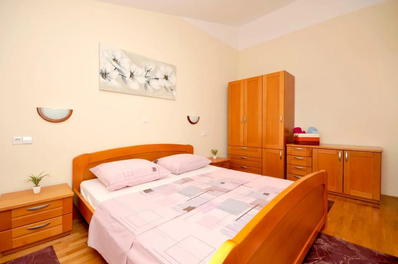 Apartman Beric Trogir Apartament